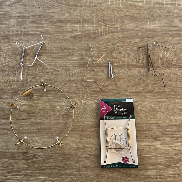 Plate Display Hangers - 5 Hangers - Picture 10 of 10